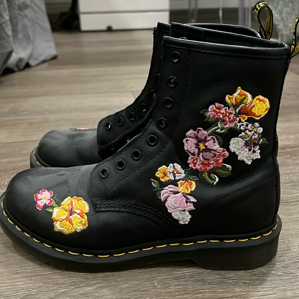 Doc Martin size 8
